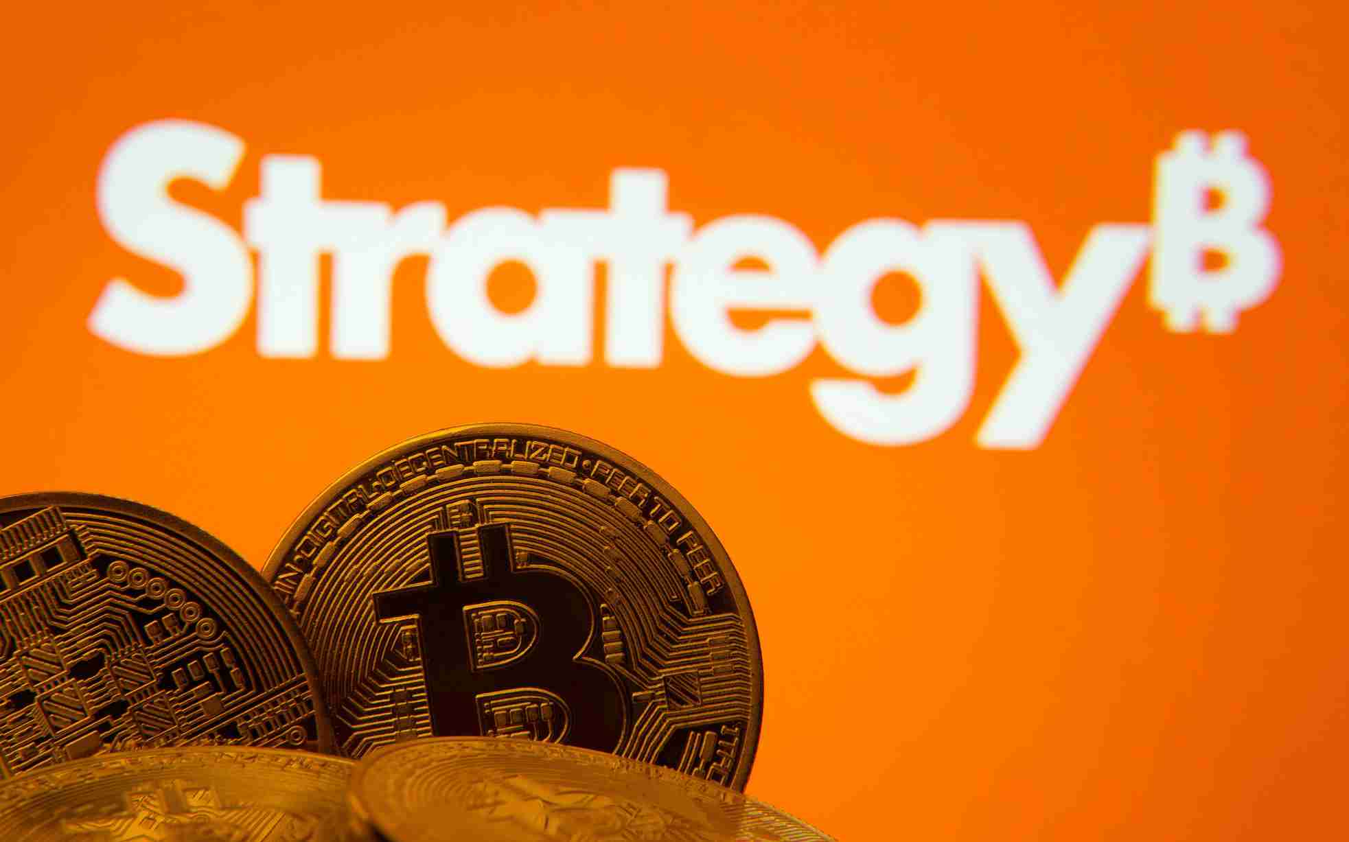 1,955 BTC 战略投资额增长至超过 710 亿美元
